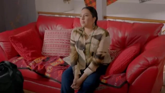 Calvin Klein Ab­stract High Low Sheer Shirt worn by Jo (Roseanne Supernault) as seen in Acting Good (S02E09)