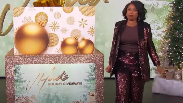 Express Sequin Open Front Boyfriend Blazer worn by Jennifer Hudson as seen in The Jennifer Hudson Show on December 10, 2023