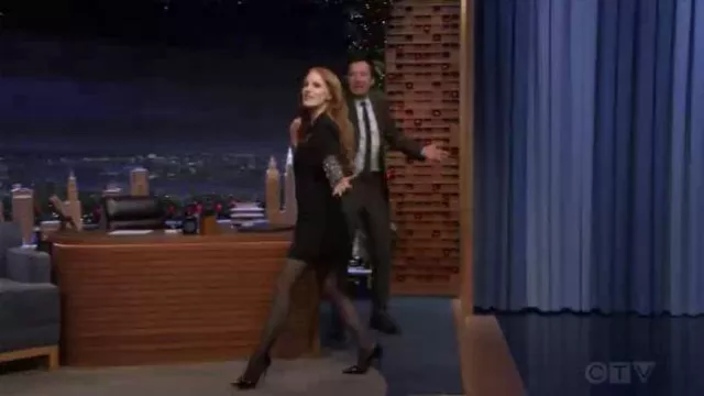 Escarpins à talons hauts portés par Jessica Chastain dans The Tonight Show Starring Jimmy Fallon