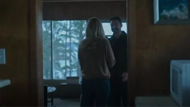 Rag & Bone Nina High-Rise Skinny worn by Wendy Byrde (Laura Linney) as seen in Ozark (S04E01)