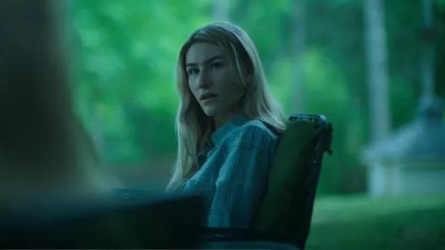 Chemise en coton H&M portée par Charlotte Byrde (Sofia Hublitz) vue dans Ozark (S04E06)