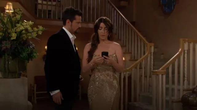 Sherrihill Fit­ted Strap­less Ful­ly Bead­ed Gown worn by (Jacqueline MacInnes Wood) as seen in The Bold and the Beautiful on December 6, 2023
