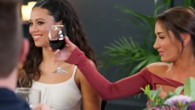 House of Cb Maxi Dress­es worn by McKenna Lea as seen in The Bachelor (S11E11)