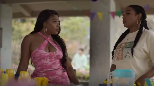 Collina Strada Ex­clu­sive Pink Top worn by Mia Knight (KaMillion) as seen in Rap Sh!t (S02E08)