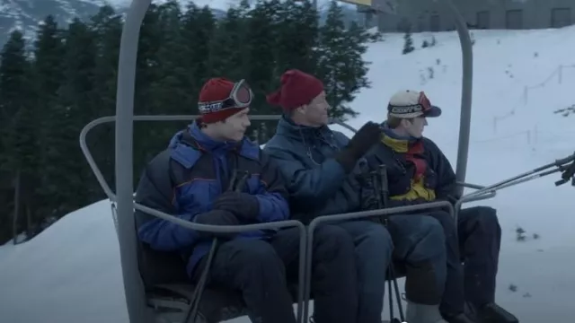 Veste de ski vintage portée par le prince William (Ed McVey) comme on le voit dans The Crown (S06E05)