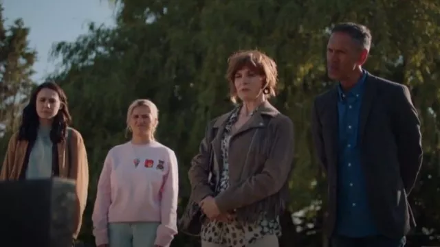 Asos design Long Sleeve Soft Shirt worn by Deb (Louise Brealey) as seen in Such Brave Girls (S01E06)