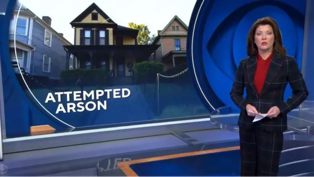 Polo ralph lauren  Eugena Checked Wool Blazer worn by Norah O'Donnell as seen in CBS Evening News on  December 9, 2023