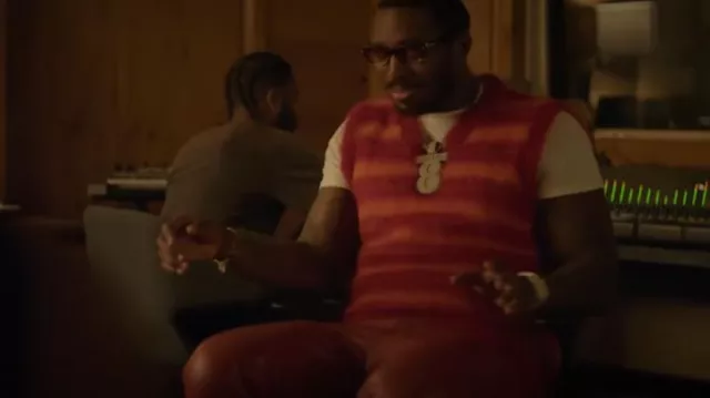 Gilet rayé Marni en mohair brossé porté par Maurice (Daniel Augustin) dans Rap Sh !t (S02E08)