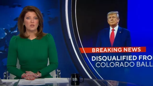 Me + Em Travel Tailoring Fit and Flare Maxi Dress worn by Norah O'Donnell as seen in CBS Evening News on December 21, 2023