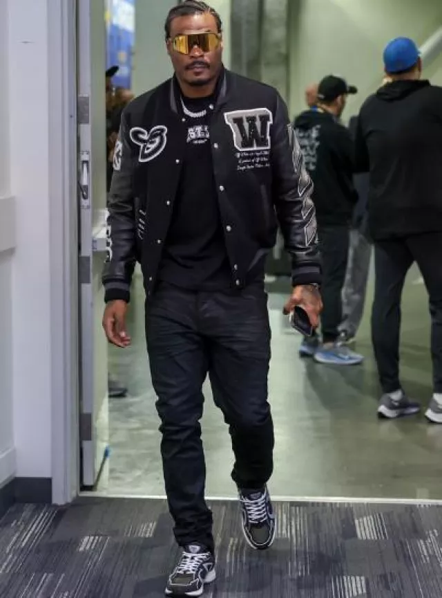 Dior Black & Olive Green B30 Sneakers worn by Derwin James Jr. on the Instagram account @derwinjames