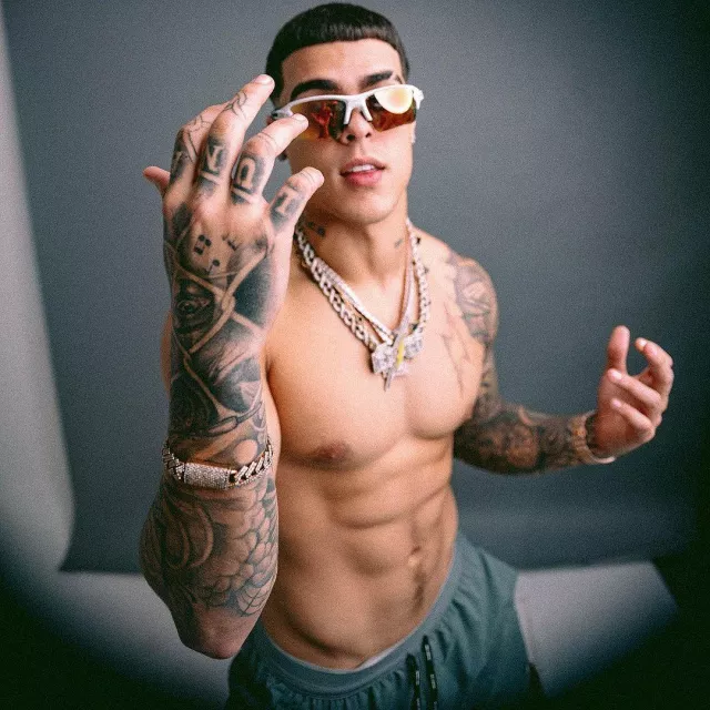 Oakley White & Gold 'Flak 2.0' Sunglasses (OO9271) worn by Lunay on the Instagram account @lunay