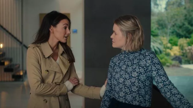 Burberry Kensington Trench Coat worn by Maya Stern Michelle Keegan as seen in Fool Me Once S01E01 Spotern