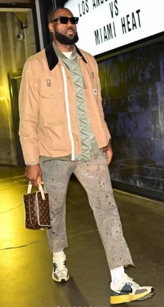 Louis Vuitton Brown Monogram Toiletry Pouch worn by LeBron James on the Instagram account @kingjames
