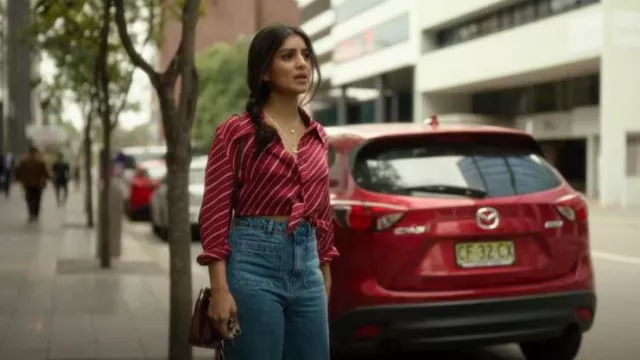 Rolla's Sailor Jeans worn by Corrie D'Souza (Pallavi Sharda) as seen in The Twelve (S01E01)