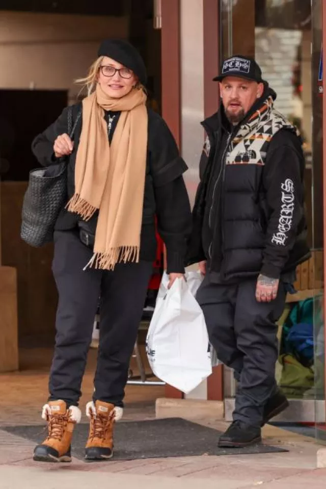 Prada Re Nylon Belt Bag worn by Cameron Diaz at Aspen on January 5, 2024