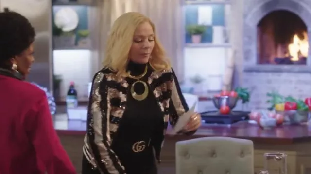 Black & White Striped Se­quin Bomber Jack­et worn by Margaret Monreaux (Kim Cattrall) as seen in Filthy Rich (S01E05)
