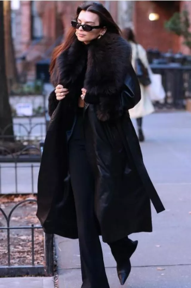 Mirror Palais Underwire Turtleneck Top worn by Emily Ratajkowski in NYC on January 11, 2024