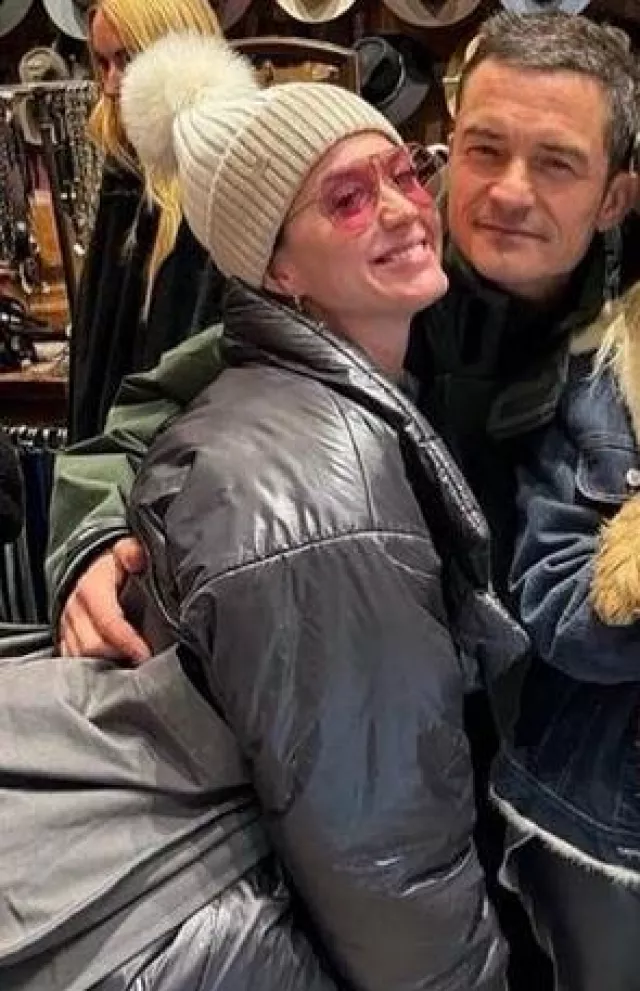Norma Kamali Sleeping Bag Long Coat worn by Katy Perry on  January 2024