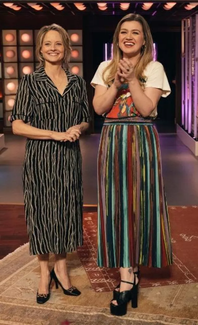 Le Superbe Painted Stripe Pleated Skirt worn by Kelly Clarkson at The Kelly Clarkson Show 5.58 on January 22, 2024