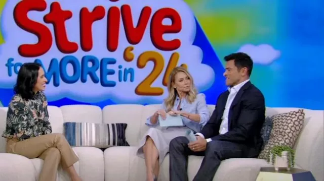 Roland Mouret Arreton Wool Pencil Skirt worn by Kelly Ripa as seen in LIVE with Kelly and Mark on January 22, 2024