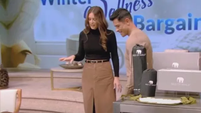 Free People Come As You Are Corduroy Skirt worn by Kelly Ripa as seen in LIVE with Kelly and Mark on January 18, 2024
