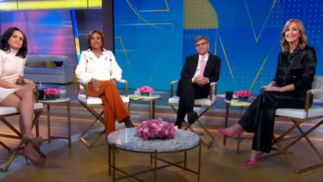 Polo floral de Central Park West Delilah usado por Robin Roberts como se ve en Good Morning America el 22 de enero de 2024