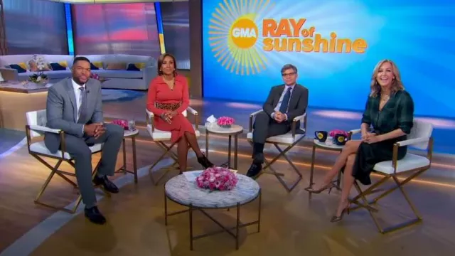 Vestido de suéter polo de Ronny Kobo usado por Robin Roberts como se ve en Good Morning America el 25 de enero de 2024