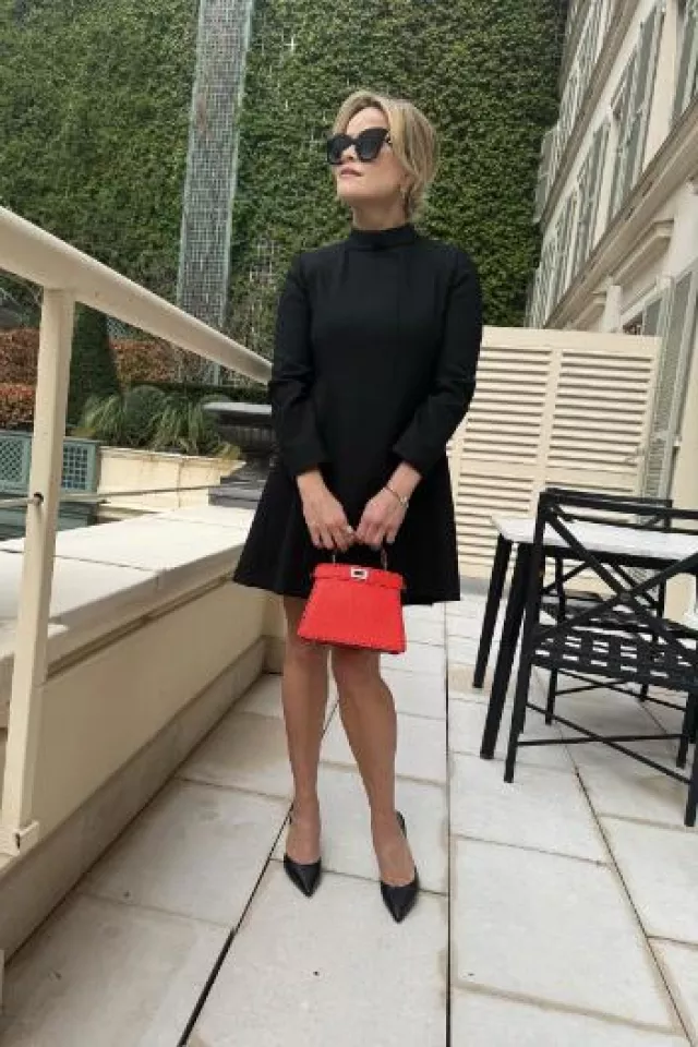 Fendi O’Lock Black Acetate Sunglasses worn by Reese Witherspoon at Fendi Haute Couture Show on January 25, 2024