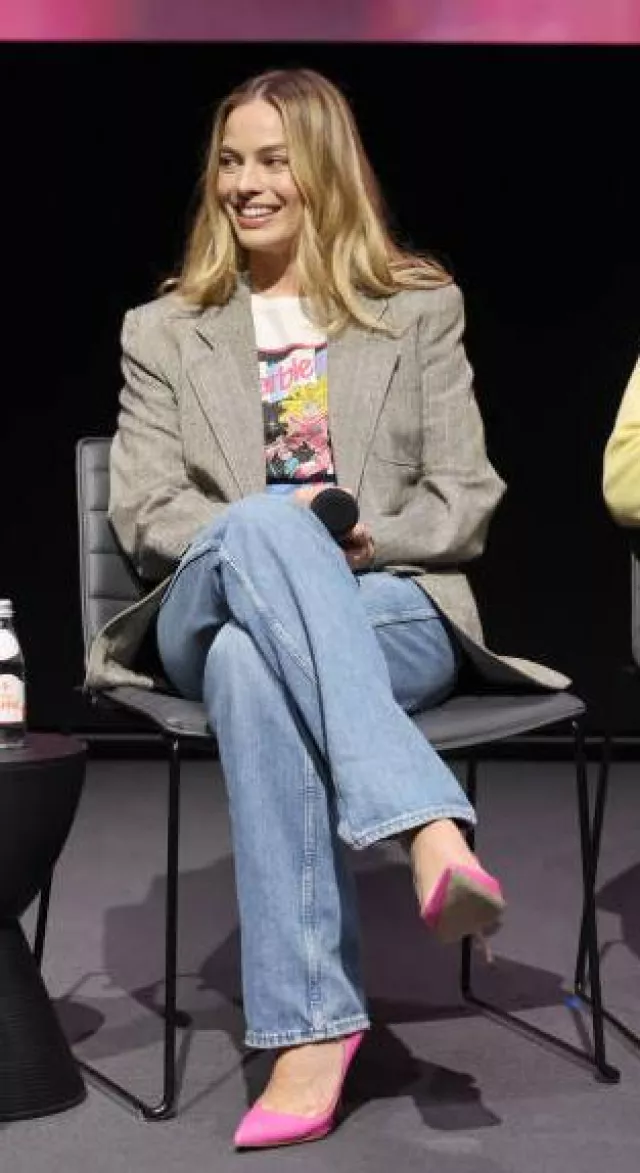 Manolo Blahnik BB Pumps worn by Margot Robbie at  Barbie Screening and Q&a on January 30, 2024