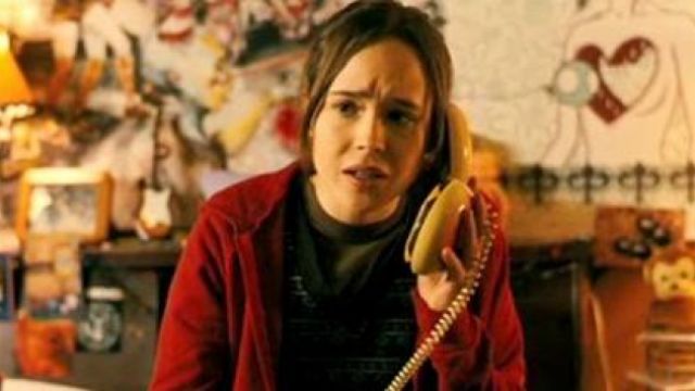 Le téléphone en forme de Hamburger de Juno MacGuff (Ellen Page) dans Juno