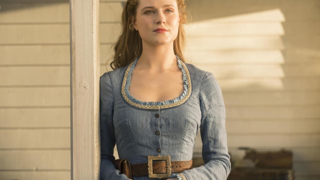 La ceinture en cuir de Dolores Abernathy (Evan Rachel Wood) dans Westworld