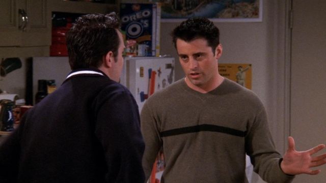 Cereal Post Oreo O's on the fridge in Joey and Chandler in Friends ...