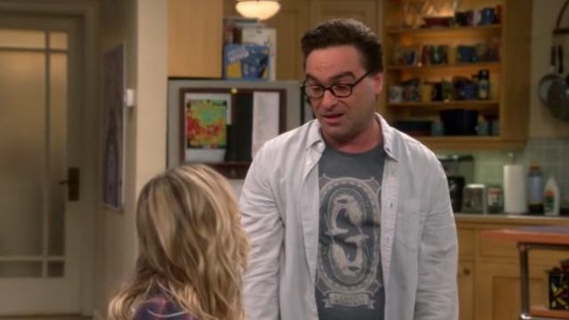 The T-shirt narwhals of Leonard Hofstadter (Johnny Galecki) The Big Bang Theory S10E06