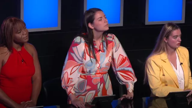 Alexis X Target Women XS Robe à fleurs inspirée des années 70 portée par la candidate (Jaidi Angeli Ventura) comme on le voit dans We Are Family (S01E03)