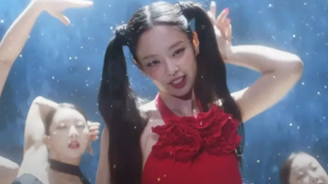 Jennie Kim's red floral Fanci Club top in her 'You & Me' music video ...