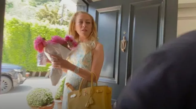 Hermes Taurillon Novillo Birkin 25 Jaune De Naples worn by Sutton Stracke as seen in The Real Housewives of Beverly Hills (S13E16)