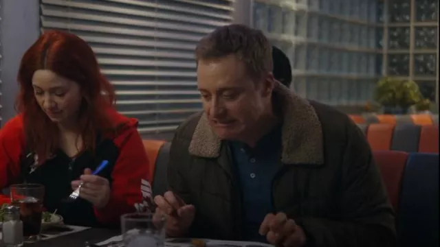 Chaqueta de piloto onsshore para hombre Only & Sons usada por Harry Vanderspeigle (Alan Tudyk) como se ve en Resident Alien (S03E01)
