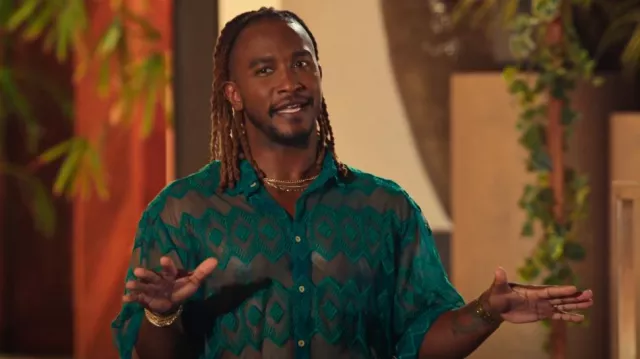 Chemise oversize Asos Design Boxy portée par Scott Evans comme on le voit dans Couple to Throuple (S01E04)