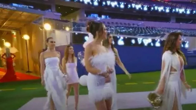 Bronx and Banco Lola Feather White Ivory Bridal Strapless Mini Dress Size S worn by Farrah Aldjufrie as seen in The Real Housewives of Beverly Hills (S13E17)