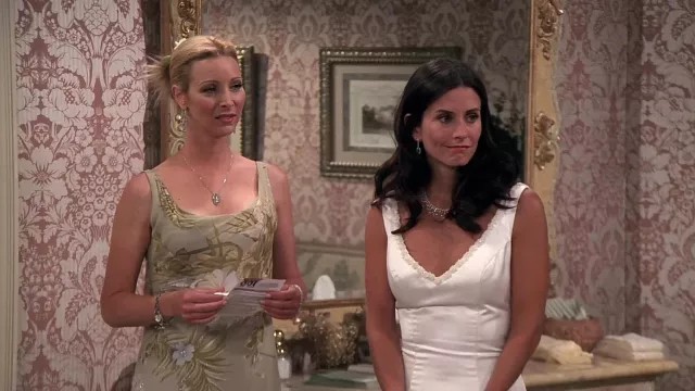 Chetta B Green Sheer Floral Bridesmaid Dress worn by Phoebe Buffay (Lisa Kudrow) as seen in Friends (S08E01) | Spotern Chetta B Green Sheer Floral Bridesmaid Dress worn by Phoebe Buffay (Lisa Kudrow) as seen in Friends (S08E01) | Spotern