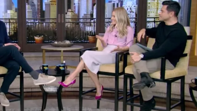 Roland Mouret Arreton Pencil Skirt worn by Kelly Ripa as seen in LIVE with Kelly and Mark on February 26, 2024