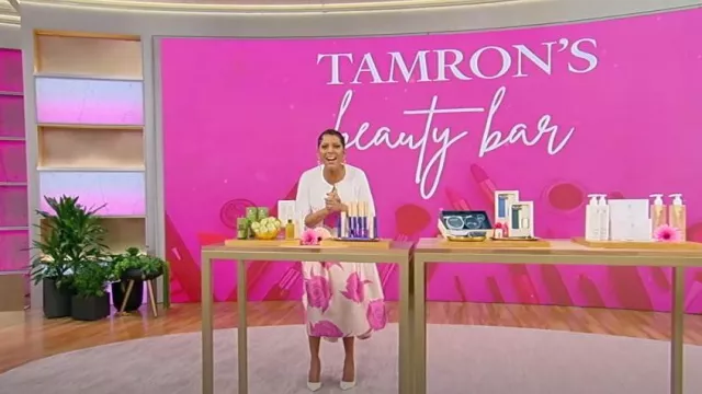 Hutch Eden Gown in Roses worn by Tamron Hall as seen in Tamron Hall Show on February 26, 2024