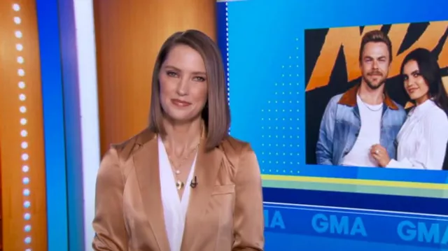 Theory Grinson Blazer worn by Kayna Whitworth as seen in Good Morning America on February 26, 2024