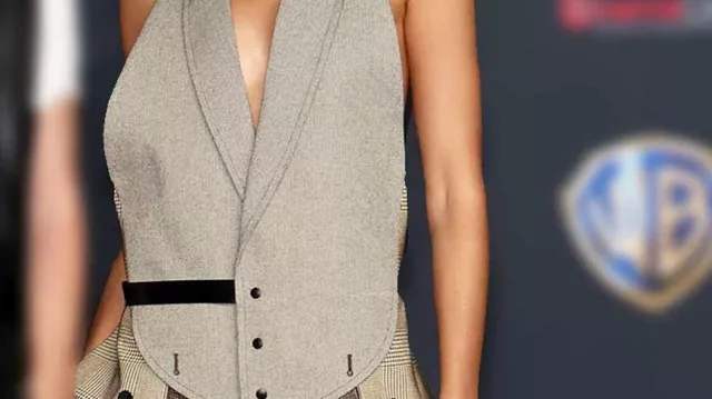 Gilet Louis Vuitton porté par Zendaya pour la présentation au CinemaCon de son prochain film « Dune : Part Two » le 25 avril 2023 à Las Vegas, Nevada