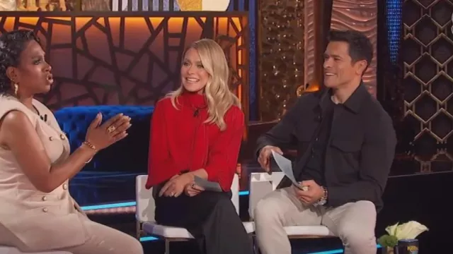 Gucci Tie-Fastening Silk Shirt worn by Kelly Ripa as seen in LIVE with Kelly and Mark on February 27, 2024