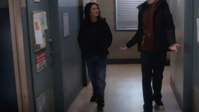 Ugg Diara Black Wool Suede Ankle Boots Cuff worn by Darlene Conner (Sara Gilbert) as seen in The Conners (S06E04)