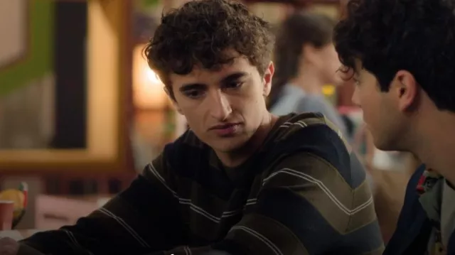 Mango Fine Knit Stripes Sweater worn by Jules (Valentin Duclaux) in the series Plus belle la vie, encore plus belle (S01E29)