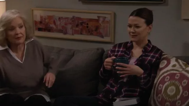Rails Rayon Shirt Hunter worn by Christina (Maribeth Monroe) as seen in Bob Hearts Abishola (S05E04)