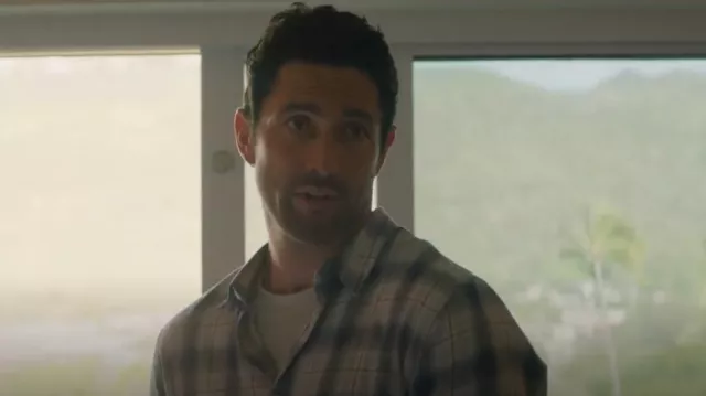Vince Men's Seaside Plaid Shirt worn by Jesse Boone (Noah Mills) as seen in NCIS: Hawai'i (S03E04)