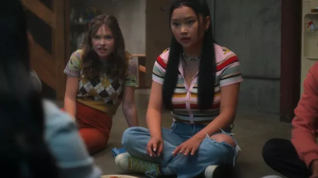 Ciudadanos de la Humanidad Jolene Vaqueros rotos usados por Erika Vu (Lana Condor) como se ve en Boo, Bitch (S01E02)